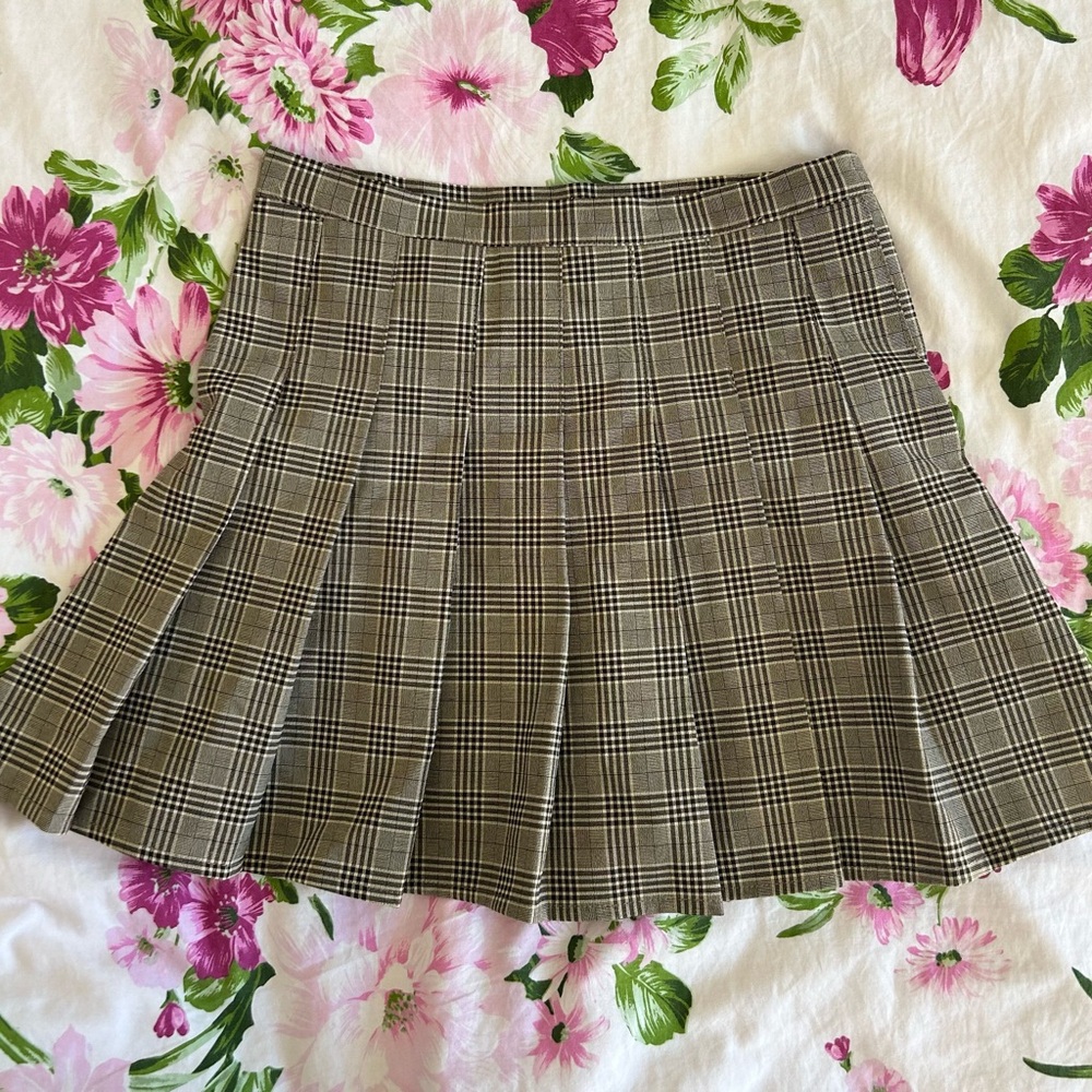 Pleaded Skirt